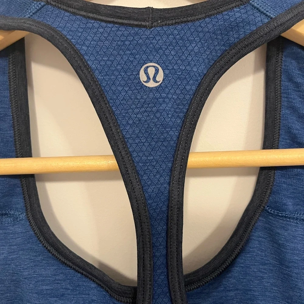 Lululemon Ebb & Flow Racerback Tank  Heathered Rugged Blue/Heathered Inkwell 6 - Picture 16 of 16